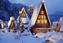 蒋圣龙门前近距离解围差点乌龙!王大雷挡出.